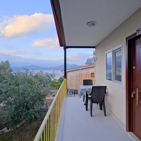 Apartment Deniz Manzarali Ve Terasli Faralya